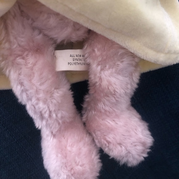 Adorable Bunny - Picture 4 of 4